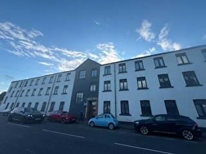 1 Bedroom Flat To Rent In Balm Road, Leeds, LS10