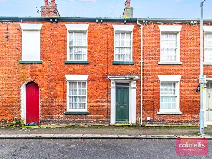 2 Bedroom Terraced House For Sale In Bedford Street, Scarborough, YO11