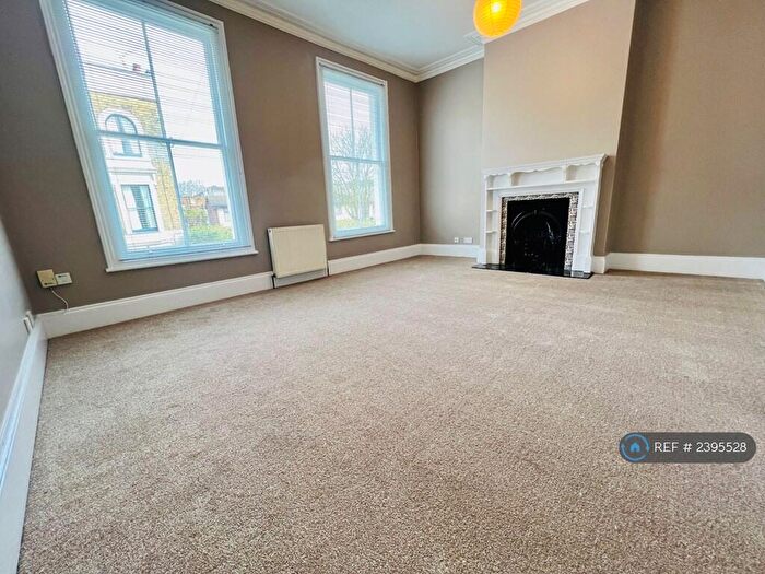 3 Bedroom Maisonette To Rent In Thane Villas, London, N7
