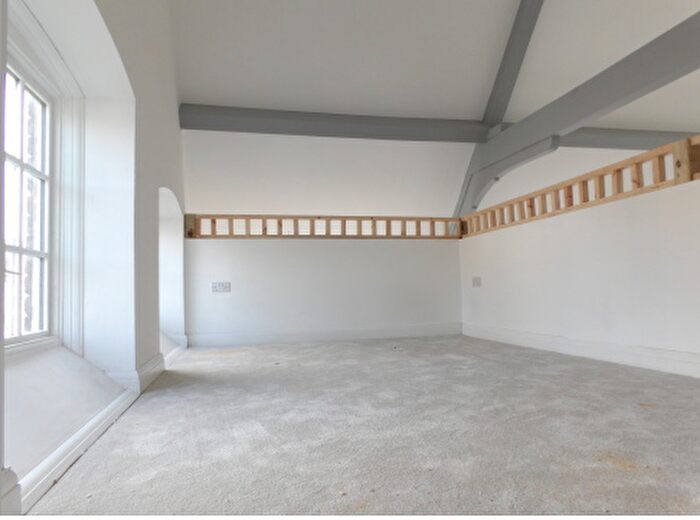 2 Bedroom Apartment To Rent In Heritage Court, Mansfield, NG20