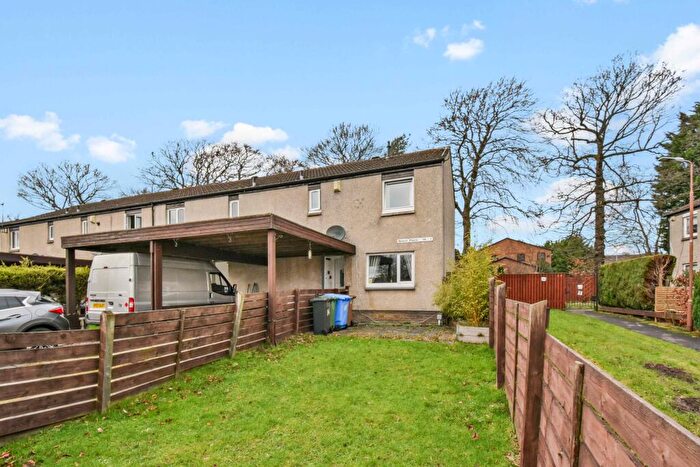 3 Bedroom End Of Terrace House For Sale In Beech Place, Livingston, EH54