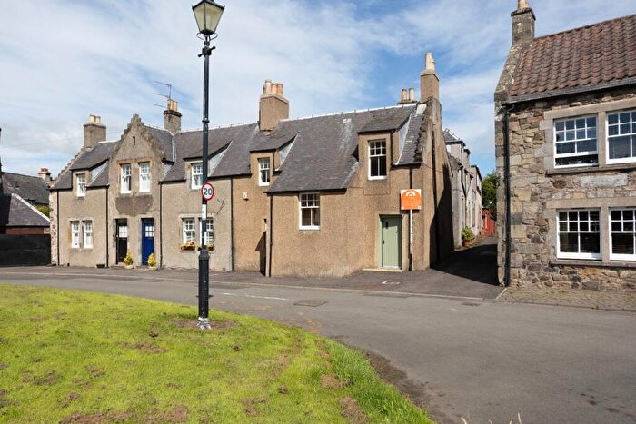 2 Bedroom End Of Terrace House For Sale In Greenside, Leslie, KY6