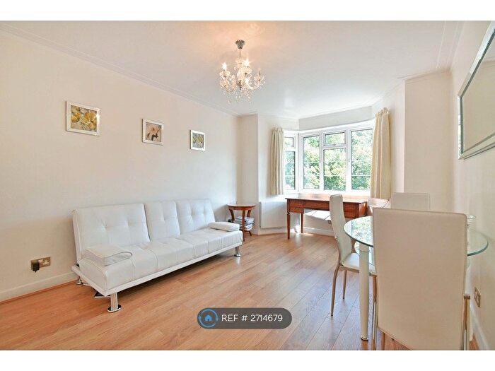1 Bedroom Flat To Rent In Fordwych Court, London, NW2