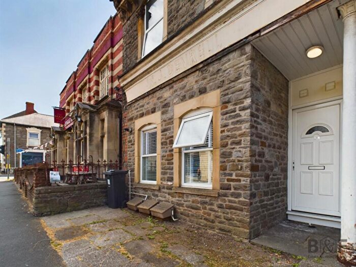 1 Bedroom Flat To Rent In High Street, Staple Hill, Bristol, BS16