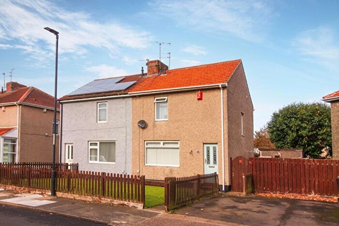 2 Bedroom Semi-Detached House To Rent In Park Avenue, Shiremoor, Newcastle Upon Tyne, NE27