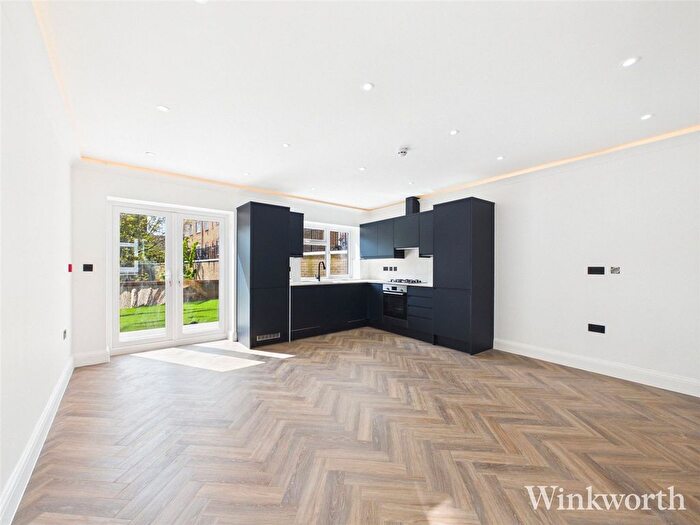 2 Bedroom Flat To Rent In Church Road, London, W3