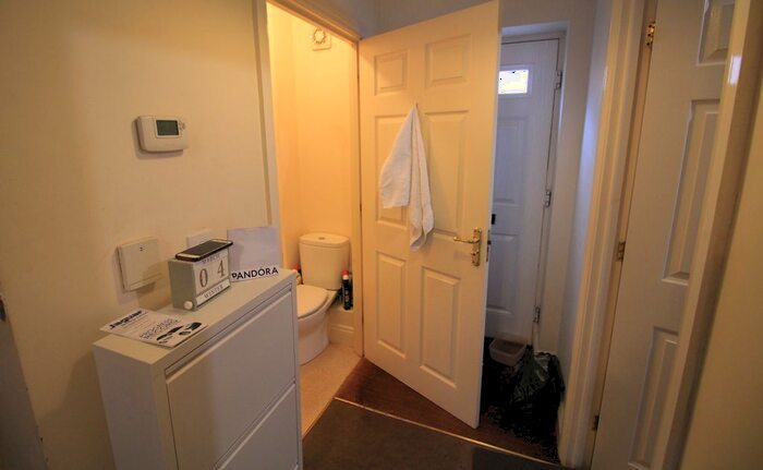 3 Bedroom End Of Terrace House To Rent In Robert Norgate Close, Norwich, NR12