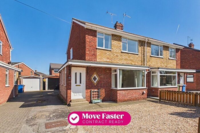 3 Bedroom Semi-Detached House For Sale In St. Leonards Road, Beverley, HU17