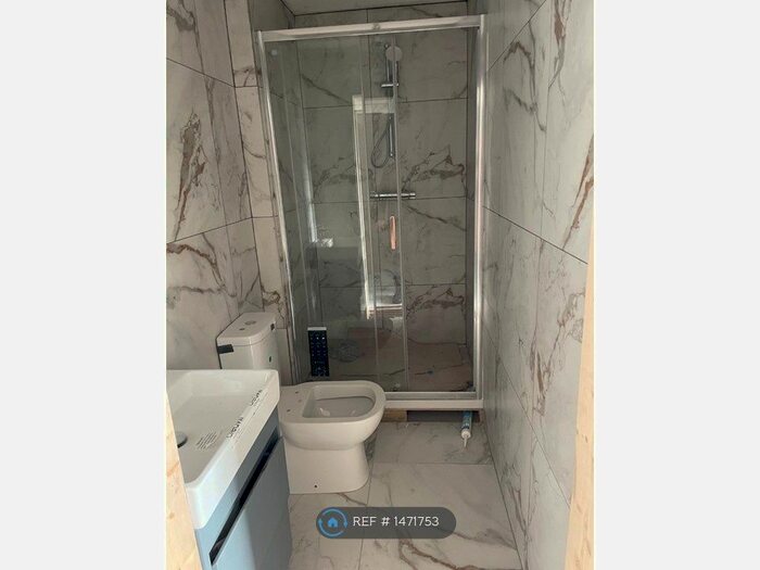 2 Bedroom Flat To Rent In Ashbourne Mansions, London, NW11