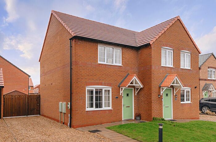 2 Bedroom Semi Detached House For Sale In Hawthorn Close, Boston, PE21