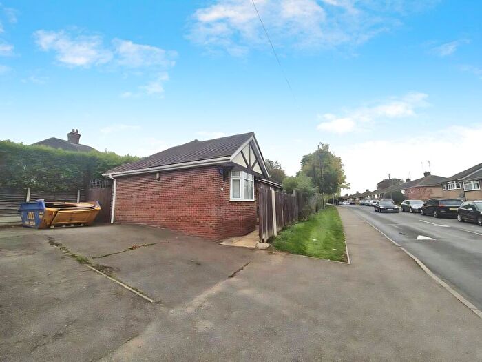 2 Bedroom Bungalow To Rent In Fairway, Kingsley Park, Northampton, NN2