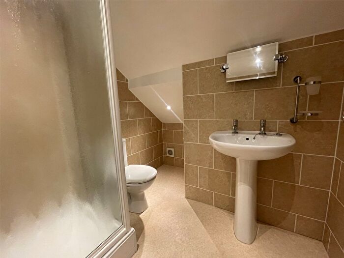 1 Bedroom Flat To Rent In Ebberley Lawn, Barnstaple, North Devon, EX32