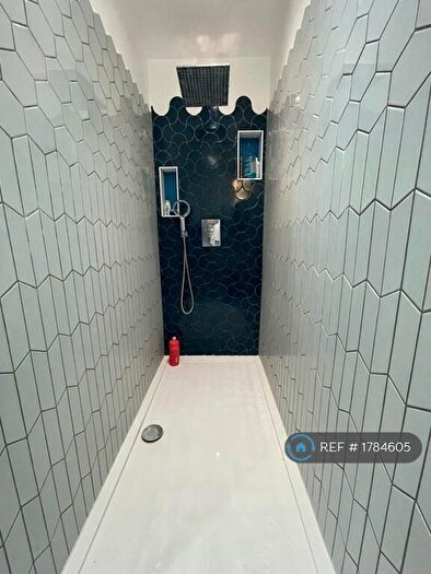 1 Bedroom Flat To Rent In Ford Close, London, E3