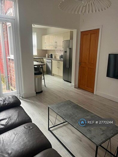 3 Bedroom Terraced House To Rent In Ruskin Avenue, Manchester, M14