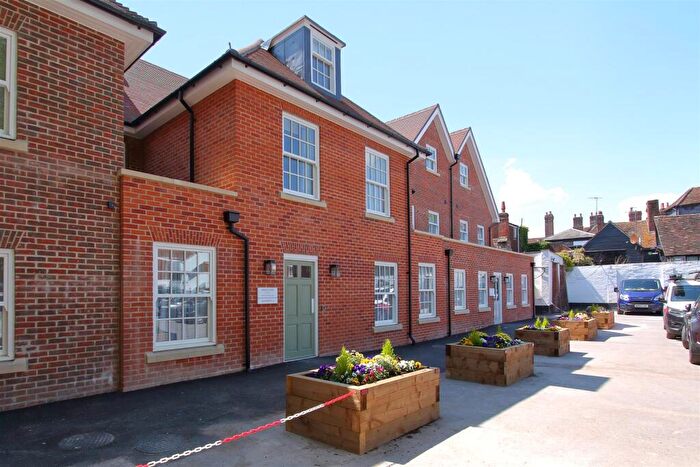 1 Bedroom Flat To Rent In St John Street, Salisbury, SP1