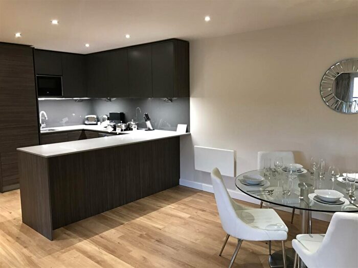 2 Bedroom Apartment To Rent In Golding House, Beaufort Square, London, NW9