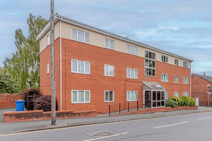 2 Bedroom Flat For Sale In Corporation Street, Stoke-On-Trent, ST4
