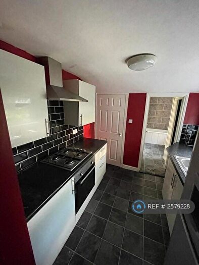 3 Bedroom Flat To Rent In St. Pauls Road, Jarrow, NE32