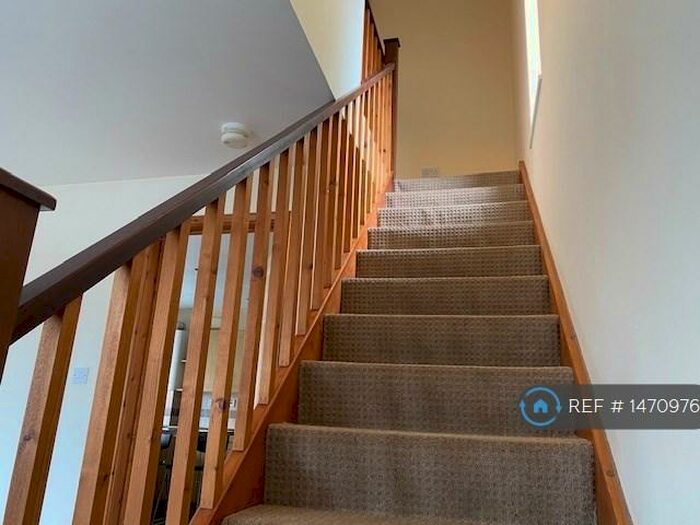 2 Bedroom Detached House To Rent In High Street, Fleur De Lis, Blackwood, NP12