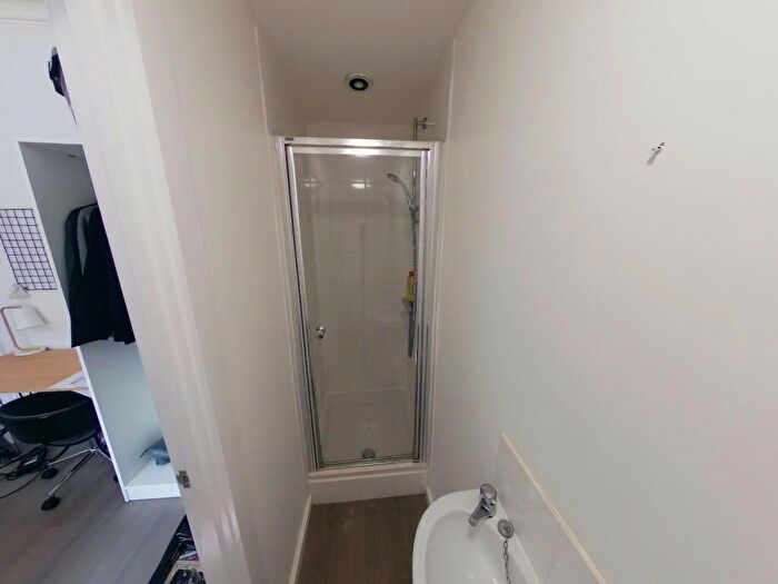 5 Bedroom Flat To Rent In Canwick Road, Lincoln, LN5