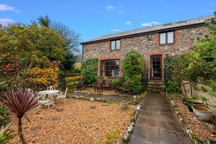 4 Bedroom Barn Conversion For Sale In Bolberry, Malborough, Kingsbridge TQ7