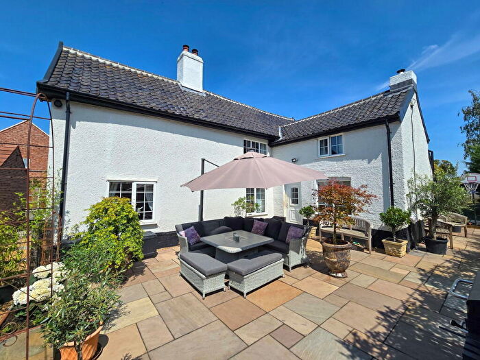4 Bedroom Detached House For Sale In Long Street, Great Ellingham, Attleborough, NR17