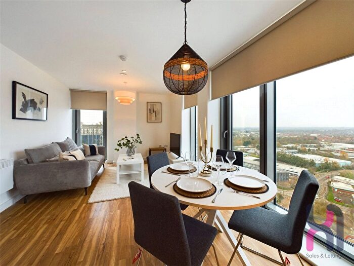 2 Bedroom Flat To Rent In Media City, Michigan Point Tower D, Michigan Avenue, Salford, M50