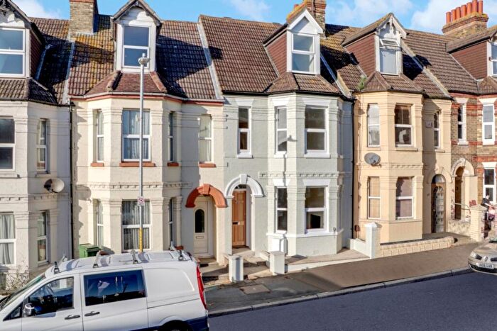 4 Bedroom Terraced House For Sale In Linden Crescent, Folkestone, CT19