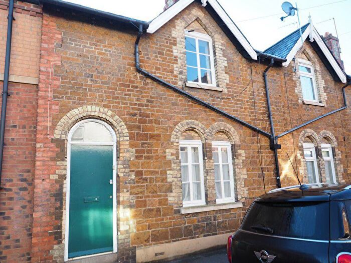 2 Bedroom Terraced House To Rent In Great Park Street, Wellingborough, NN8