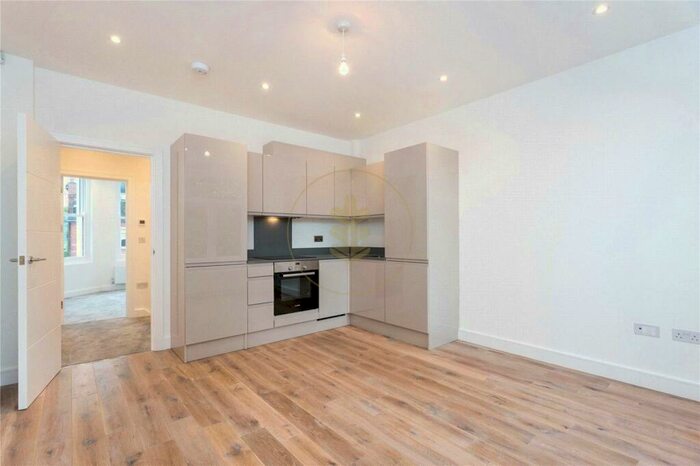 1 Bedroom Apartment To Rent In Fordwych Road, West Hampstead, London, NW2