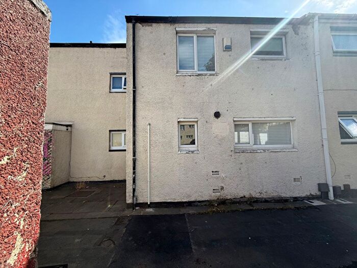 3 Bedroom Terraced House For Sale In Barmston Way, Washington, NE38