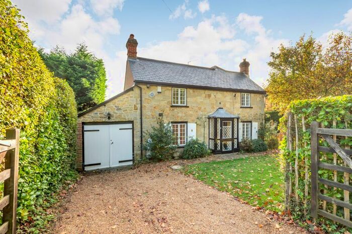 3 Bedroom Country House To Rent In Brook Lane, Albury, Guildford, GU5