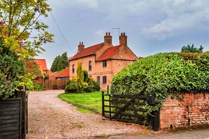 5 Bedroom Farm House For Sale In High Street, Swinderby, Lincoln, LN6