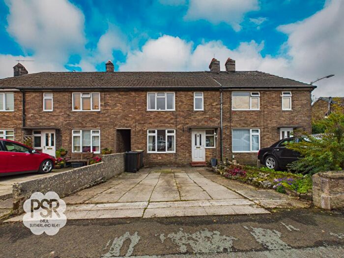 2 Bedroom Terraced House For Sale In Thornsett Avenue, Buxton, SK17