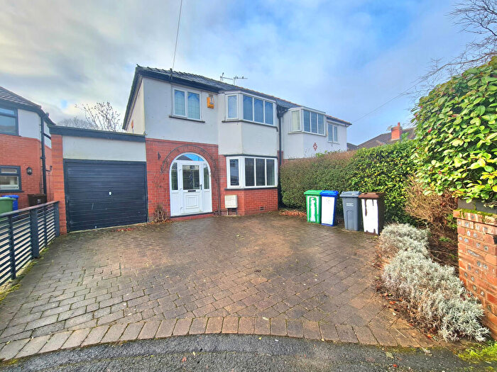 3 Bedroom House To Rent In Woodford Gardens, Didsbury, M20