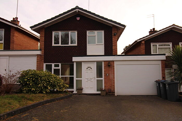 3 Bedroom Link Detached House To Rent In Gilchrist Drive, Edgbaston, B15