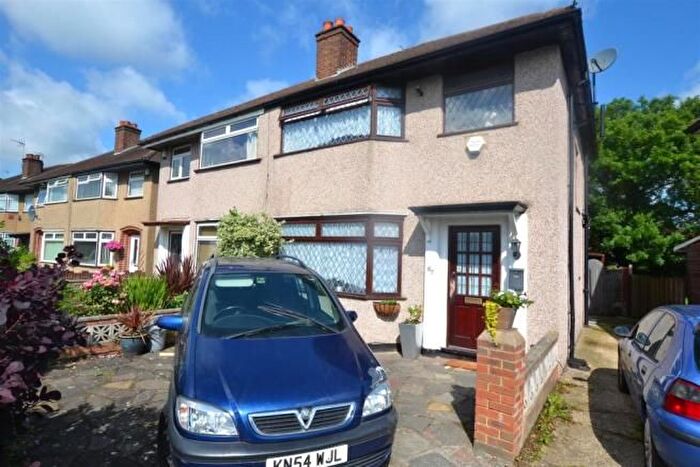 3 Bedroom Semi Detached House For Sale In Falling Lane, West Drayton, UB7