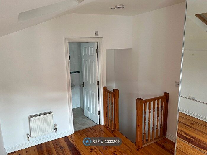 1 Bedroom Maisonette To Rent In Sefton Park Road, Bristol, BS7