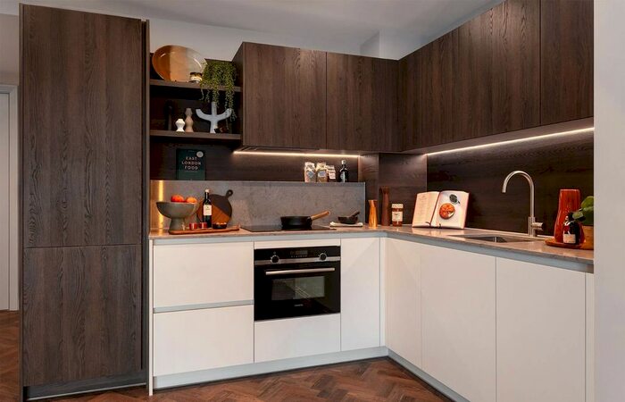 3 Bedroom Flat For Sale In Queens Cross, Royal Docks, E16