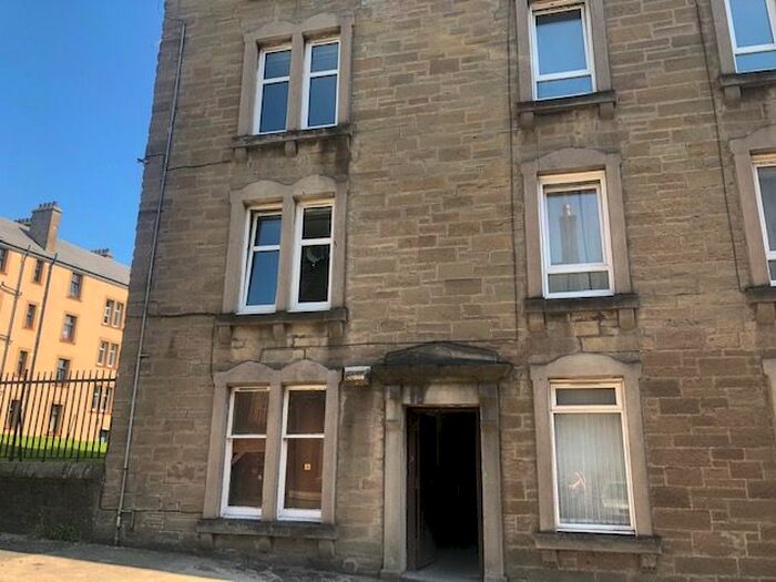 1 Bedroom Flat To Rent In Sibbald Street, Coldside, Dundee, DD3