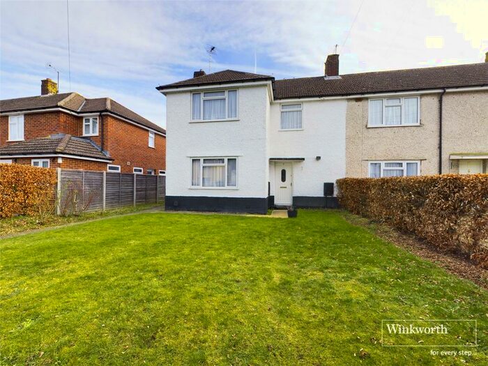 3 Bedroom End Of Terrace House To Rent In Lansdowne Road, Tilehurst, Reading, Berkshire, RG30