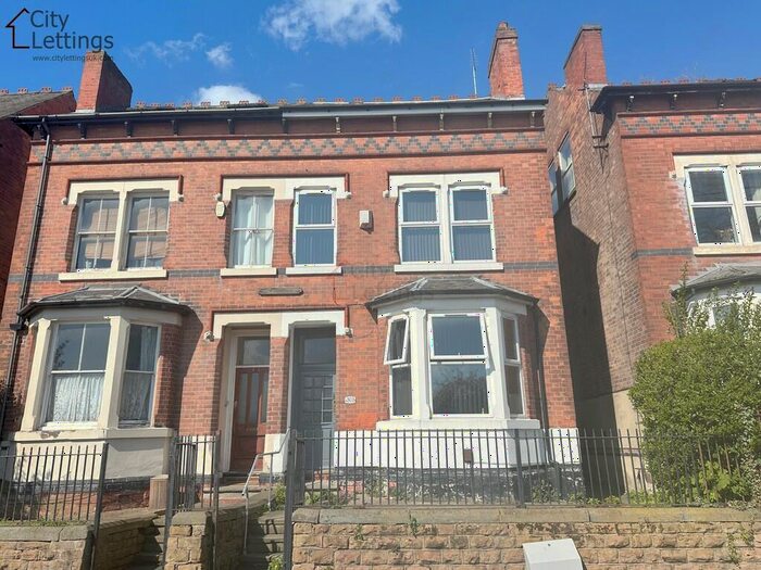 6 Bedroom Semi-Detached House To Rent In Woodborough Road, Mapperley Park, NG3