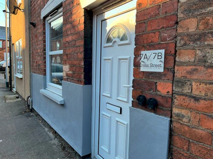 1 Bedroom Flat To Rent In Cross Street, Newark, NG24