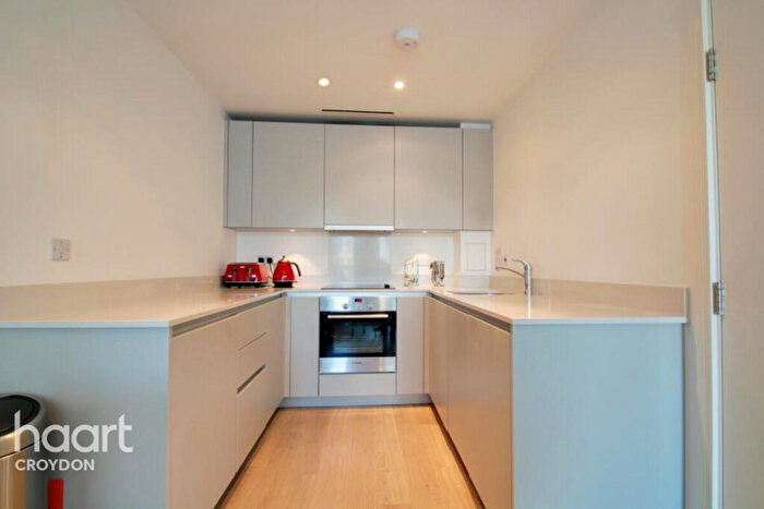1 Bedroom Apartment To Rent In Saffron Central Square, Croydon, CR0