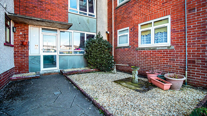 1 Bedroom Flat To Rent In Warwickhill Road, Kilmarnock, KA1