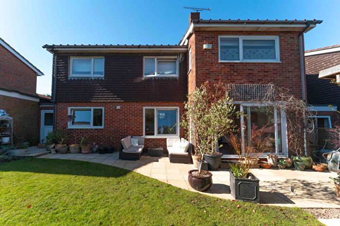 4 Bedroom Detached House For Sale In Rowlands Castle, Hampshire, PO9