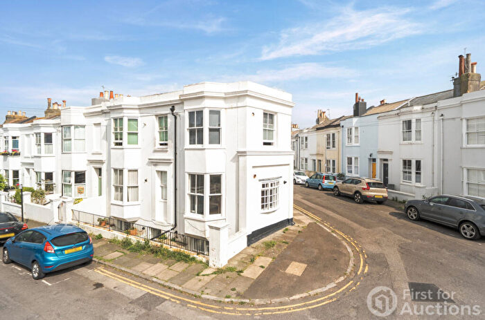Studio For Sale In West Hill Street, Brighton, Brighton And Hove, BN1