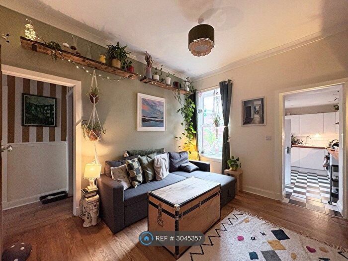 1 Bedroom Flat To Rent In Adelphi Place, Edinburgh, EH15