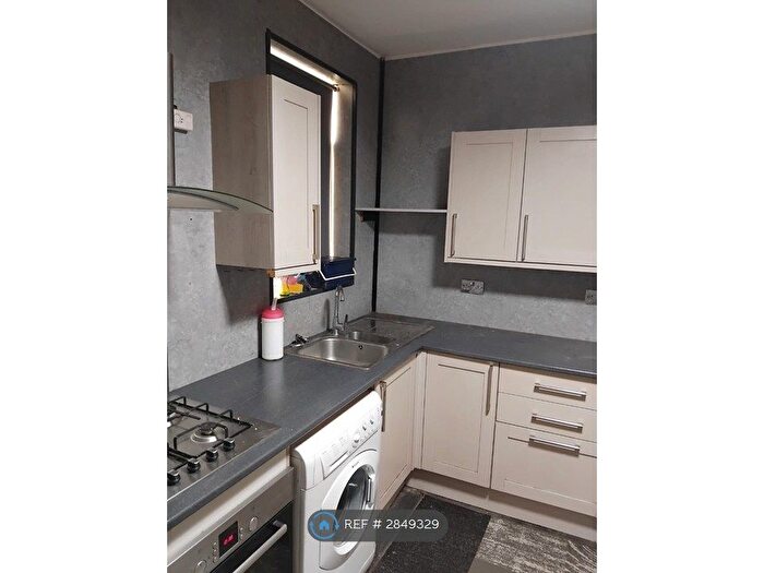 Studio To Rent In Wombwell, Barnsley, S73