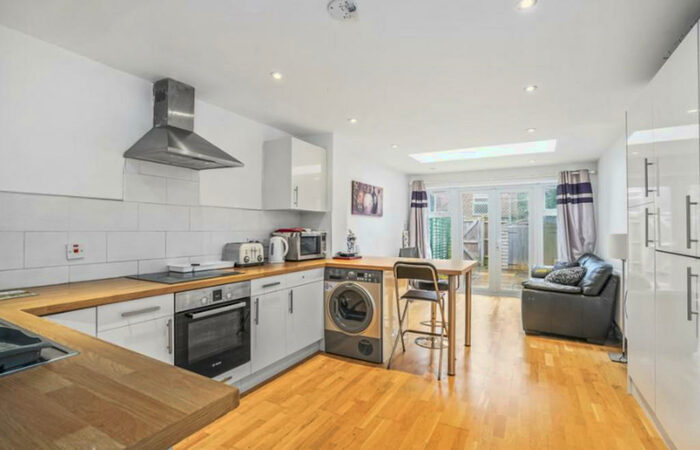 4 Bedroom Terraced House To Rent In Bell Street, Marylebone, London, NW1